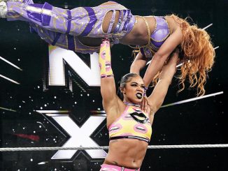 Bianca Belair & Naomi realizan una exhaustiva defensa titular contra Meta Four