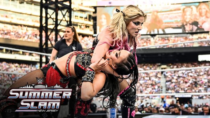 NUEVAS CAMPEONAS: 'La sociedad' entre Alexa Bliss & Charlotte Flair NUEVAS CAMPEONAS: ‘La sociedad’ entre Alexa Bliss & Charlotte Flair termina con el reinado de The Judgment Day en SummerSlam
